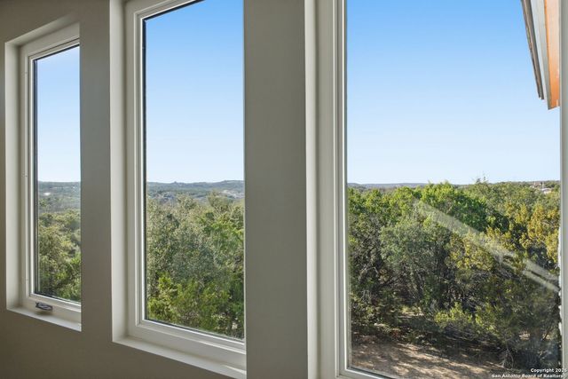 220 Sendera, Canyon Lake, TX 78133