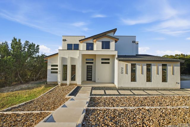 220 Sendera, Canyon Lake, TX 78133