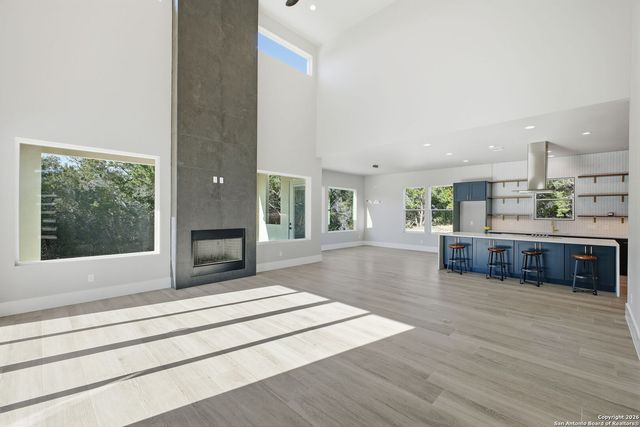 220 Sendera, Canyon Lake, TX 78133