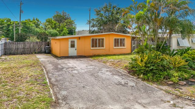 2066 Tarragon Road, West Palm Beach, FL 33415