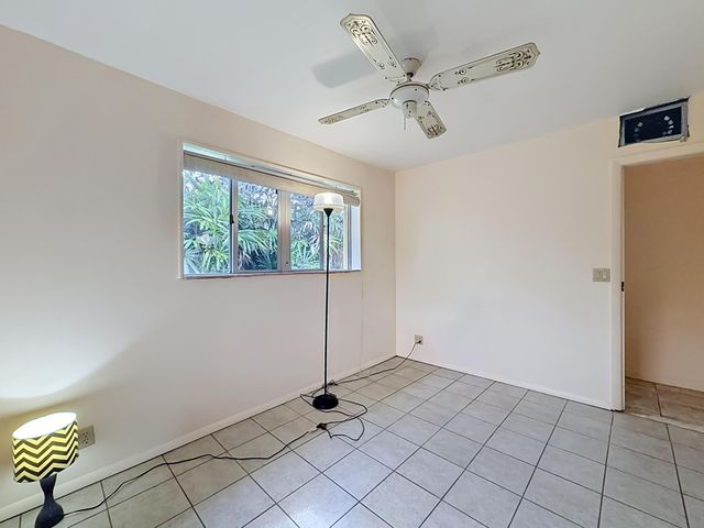 2066 Tarragon Road, West Palm Beach, FL 33415
