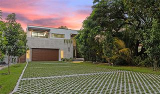 807 SW 12th Ave, Fort Lauderdale, FL 33312