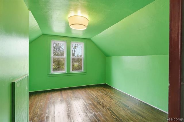 37493 Wabash Street, Romulus, MI 48174