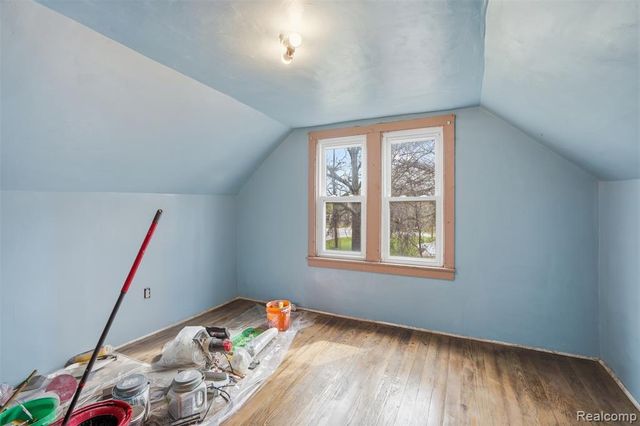 37493 Wabash Street, Romulus, MI 48174