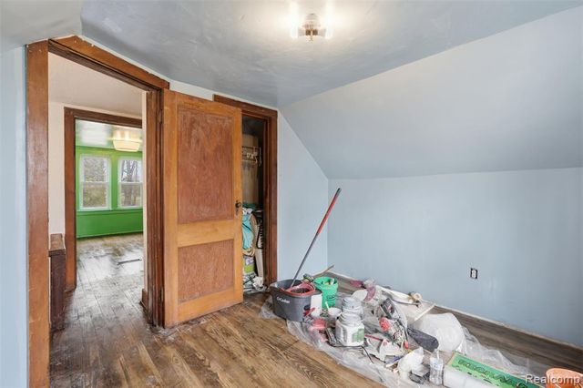 37493 Wabash Street, Romulus, MI 48174