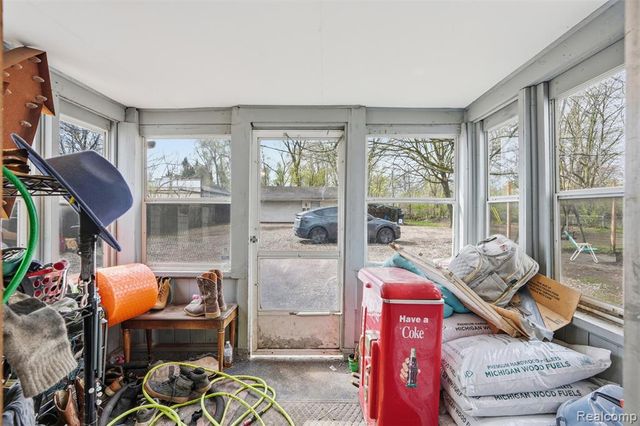 37493 Wabash Street, Romulus, MI 48174