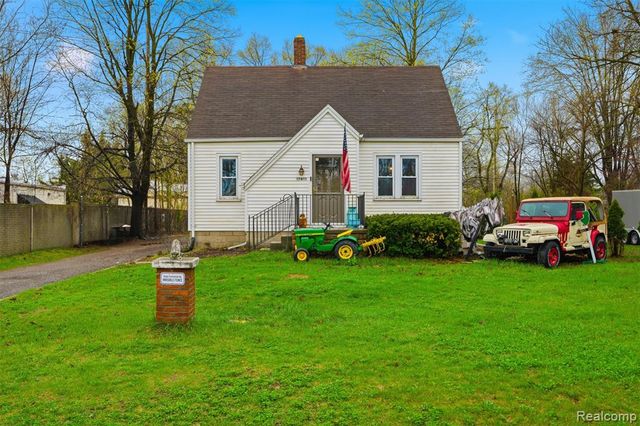 37493 Wabash Street, Romulus, MI 48174