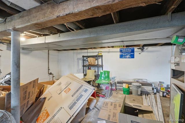 37493 Wabash Street, Romulus, MI 48174