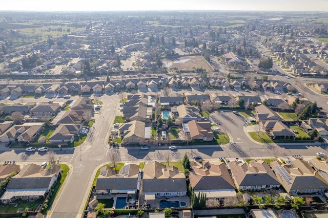 757 Killebrew Way, Galt, CA 95632