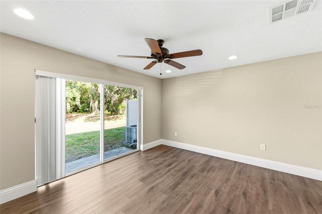 6811 DARTMOUTH HILL STREET, Riverview, FL 33578