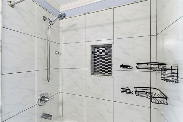 6811 DARTMOUTH HILL STREET, Riverview, FL 33578