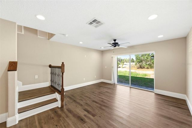 6811 DARTMOUTH HILL STREET, Riverview, FL 33578