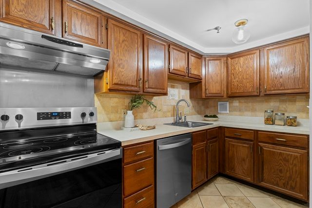 200 Market St 304, Lowell, MA 01852