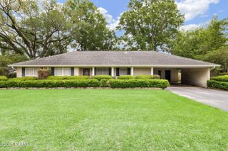 105 Kennedy Drive, Lafayette, LA 70501