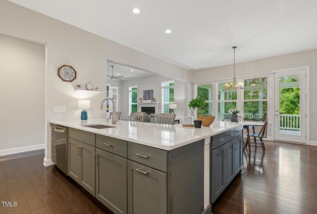 1032 Dozier Way, Cary, NC 27518