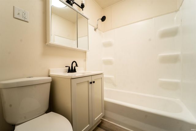 2514 Walker Avenue, Kokomo, IN 46901