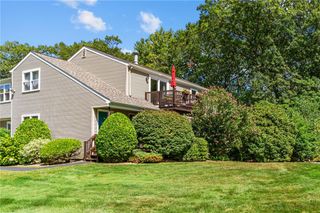 351 New London Avenue 306, Warwick, RI 02886