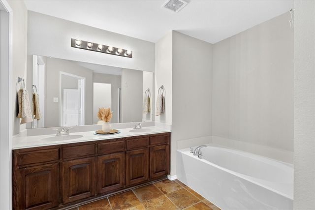 2900 Marsha Lane, Royse City, TX 75189