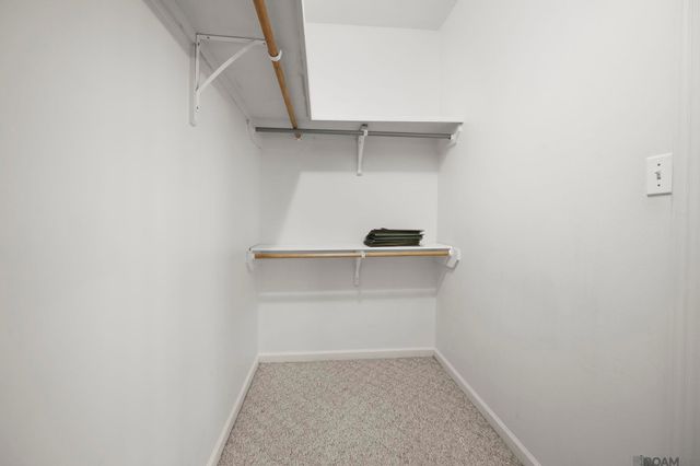 6375 Woodside Dr, Zachary, LA 70791