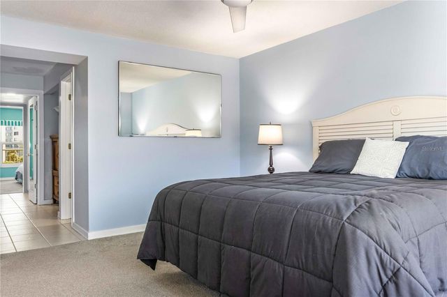 105 ISLAND WAY 142, Clearwater Beach, FL 33767