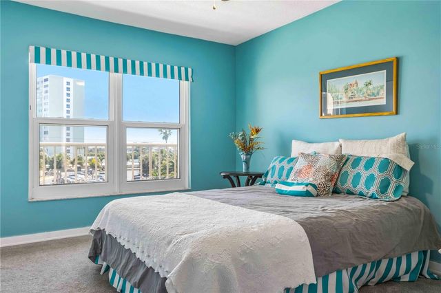 105 ISLAND WAY 142, Clearwater Beach, FL 33767