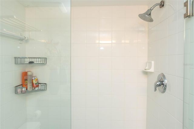 105 ISLAND WAY 142, Clearwater Beach, FL 33767