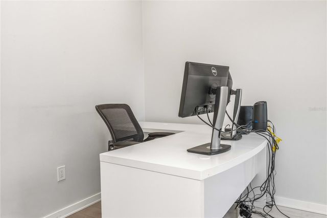 105 ISLAND WAY 142, Clearwater Beach, FL 33767