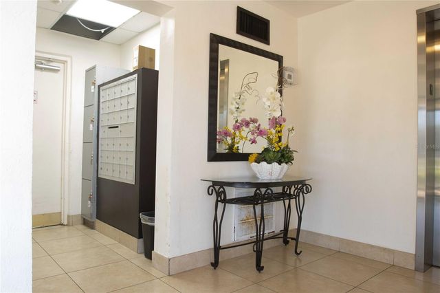 105 ISLAND WAY 142, Clearwater Beach, FL 33767