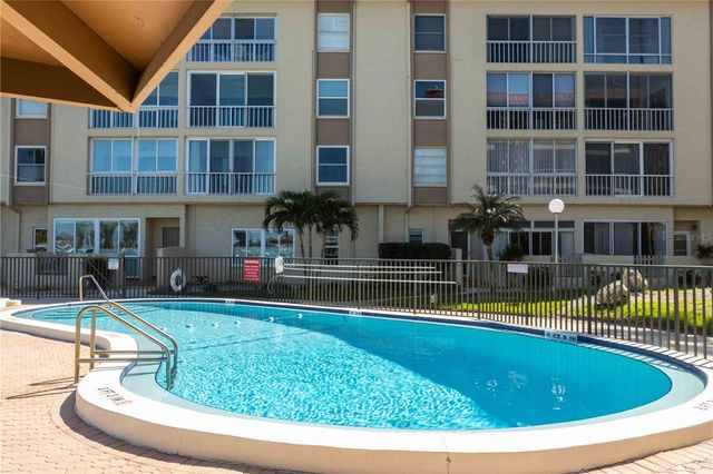 105 ISLAND WAY 142, Clearwater Beach, FL 33767