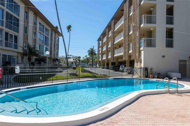 105 ISLAND WAY 142, Clearwater Beach, FL 33767