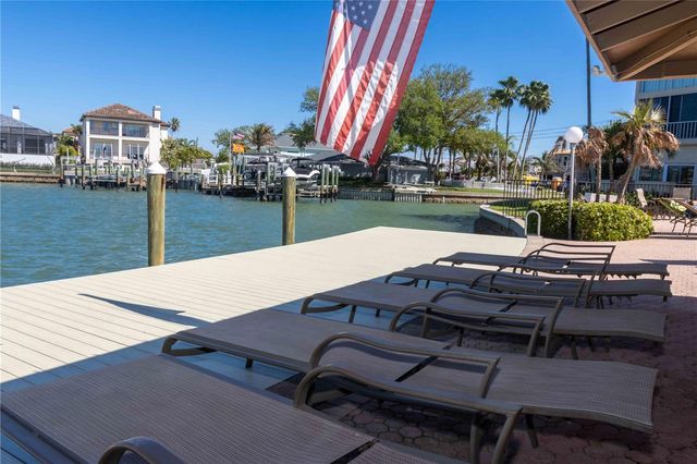 105 ISLAND WAY 142, Clearwater Beach, FL 33767