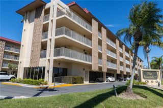 105 ISLAND WAY 142, Clearwater Beach, FL 33767