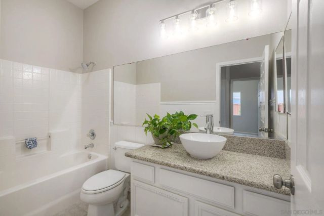 3960 Baja Vista, Oceanside, CA 92058