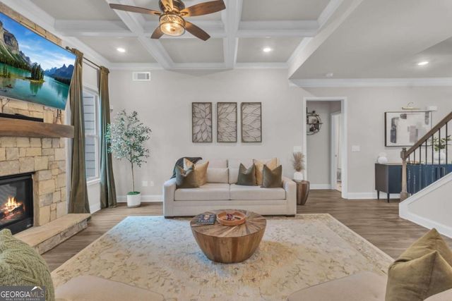 385 Henson Farm Drive, Loganville, GA 30052