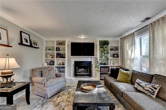 4069 Keheley Glen Drive NE, Marietta, GA 30066