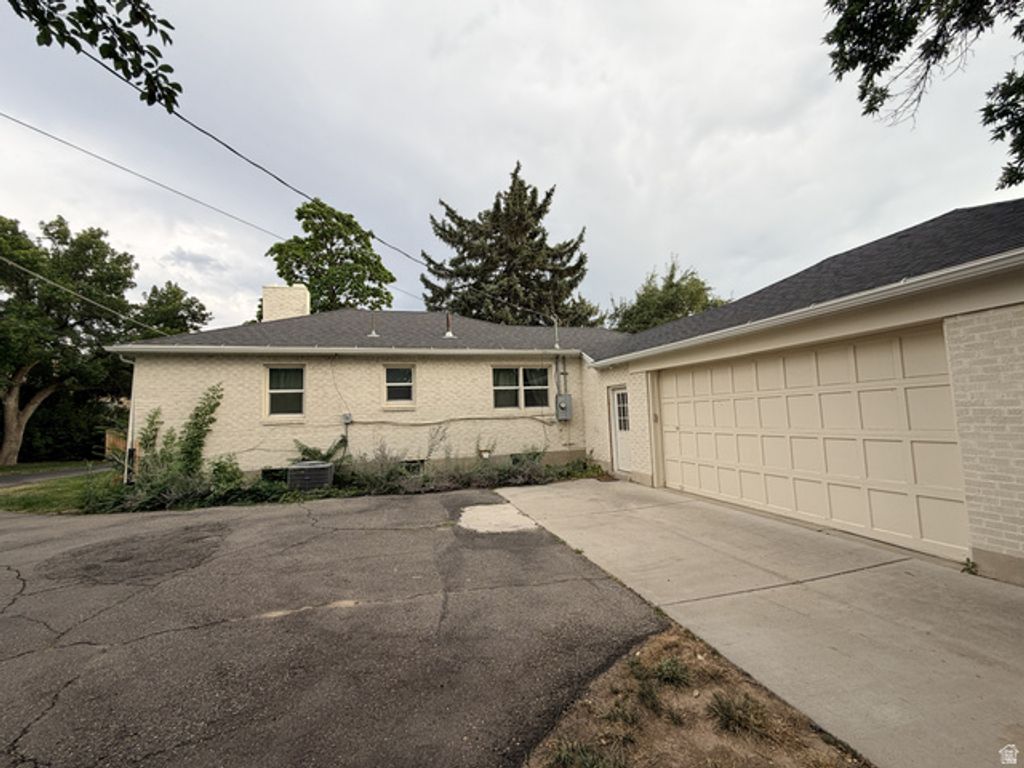 1647 E WOODLAND AVE, Millcreek, UT 84106 — photo 4
