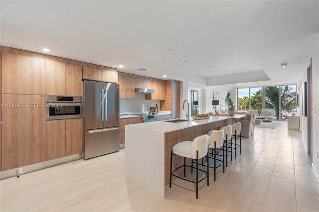 10281 W Bay Harbor Dr 505, Bay Harbor Islands, FL 33154