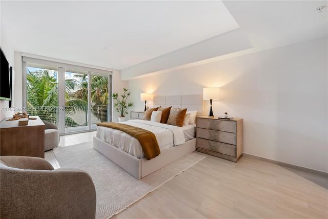 10281 W Bay Harbor Dr 505, Bay Harbor Islands, FL 33154