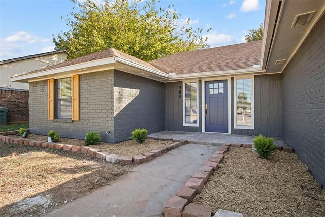 308 Clermont Drive, Edmond, OK 73003