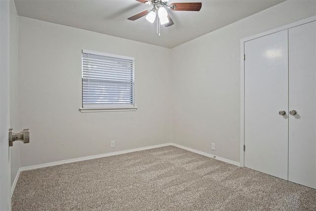 308 Clermont Drive, Edmond, OK 73003