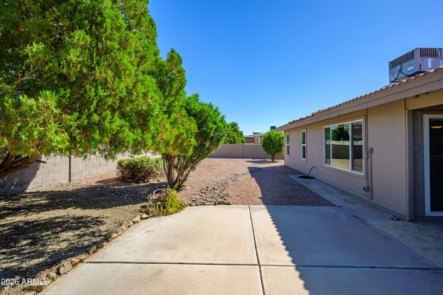 9622 E Indiana Avenue, Sun Lakes, AZ 85248