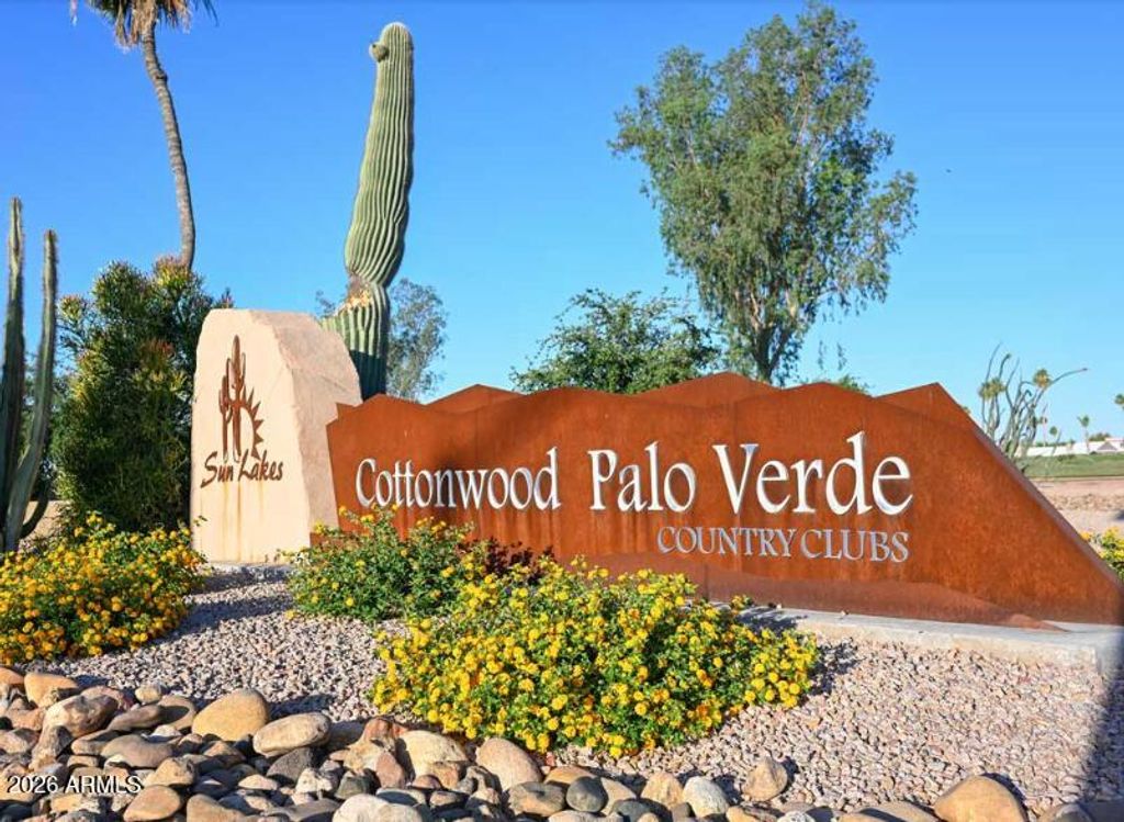9622 E Indiana Avenue, Sun Lakes, AZ 85248