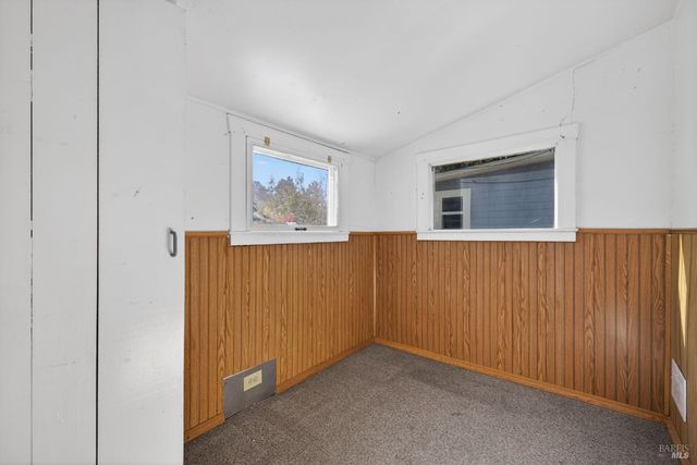 654 Charles St, Santa Rosa, CA 95404