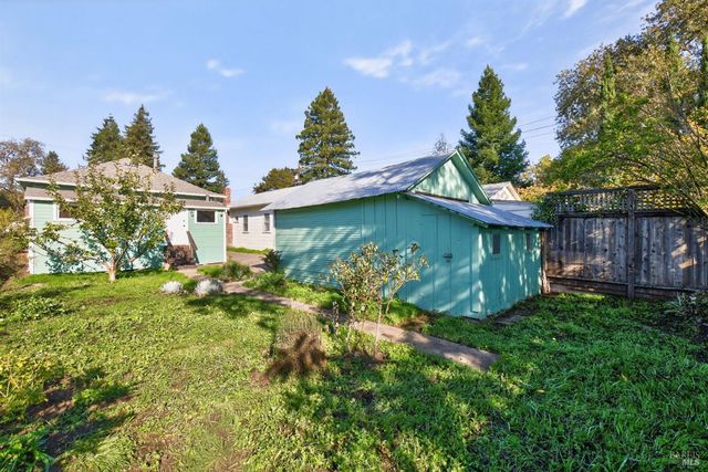 654 Charles St, Santa Rosa, CA 95404