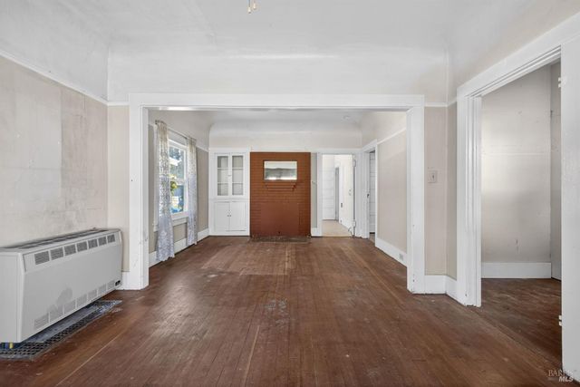 654 Charles St, Santa Rosa, CA 95404