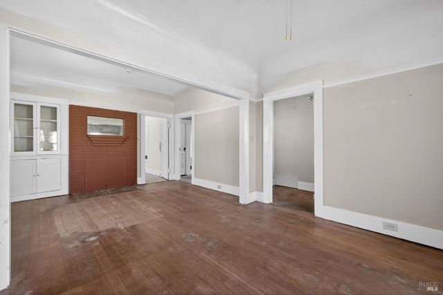 654 Charles St, Santa Rosa, CA 95404