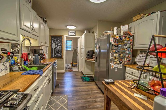 3905 Creek Road, Wildwood, GA 30757