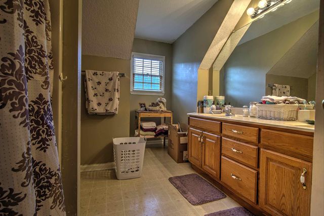 3905 Creek Road, Wildwood, GA 30757