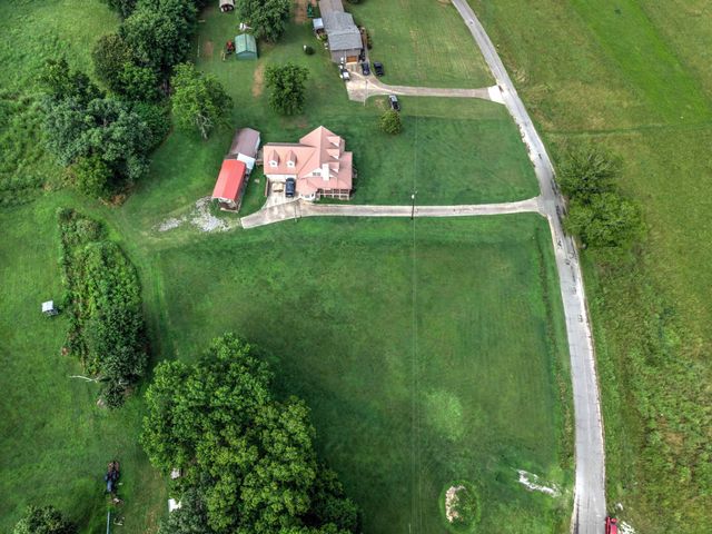3905 Creek Road, Wildwood, GA 30757