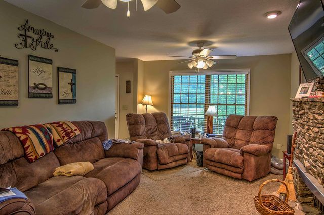 3905 Creek Road, Wildwood, GA 30757